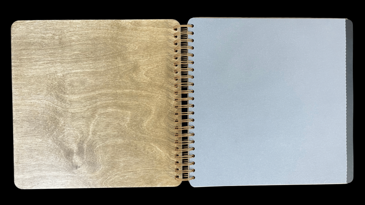 Duży Drewniany Album na zdjęcia 30x30cm sklepleśnakraina.pl (6).png