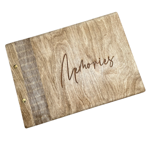 Drewniany album na zdjęcia wklejane skleplesnakraina.pl  (2).png